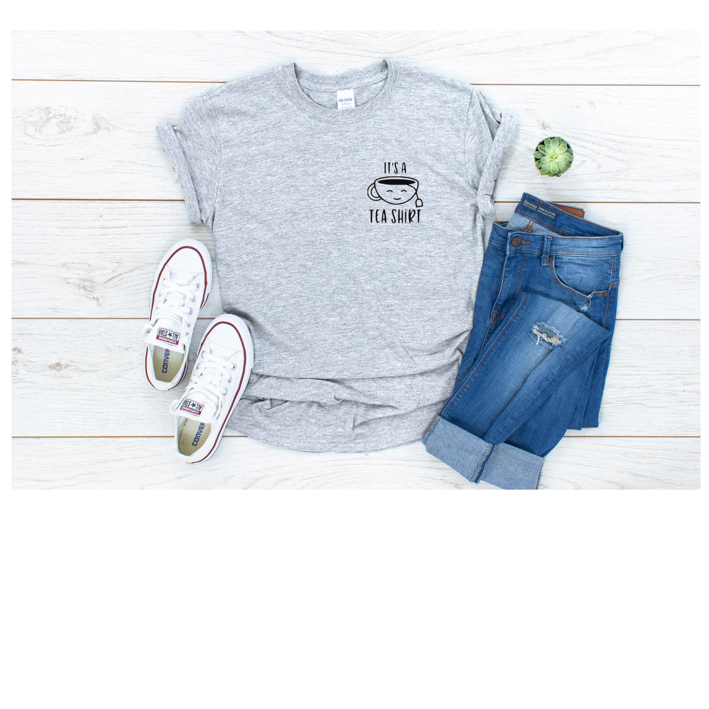 'It's a tea shirt' T-shirt